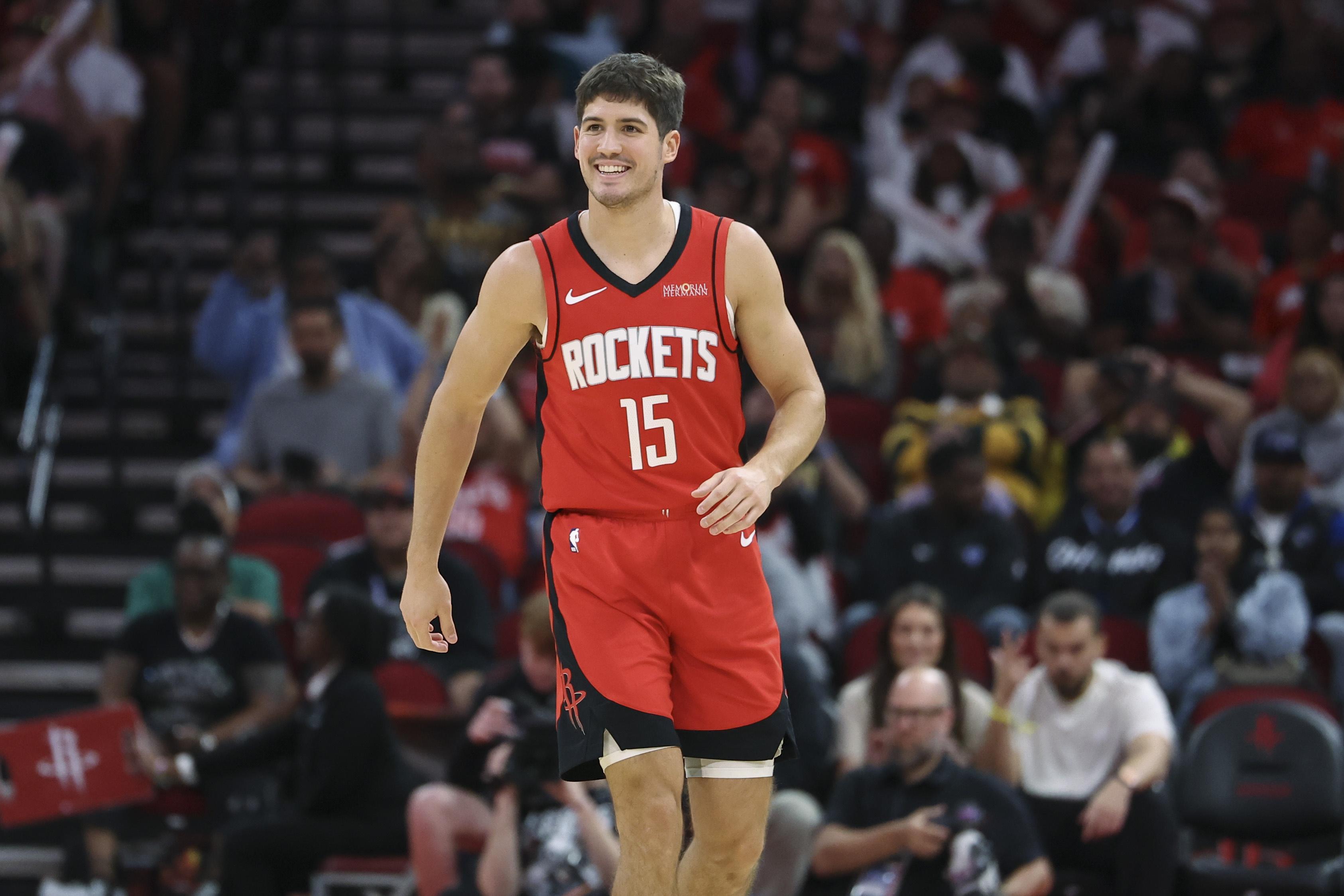 韦德体育网址-火箭队加时憾负,两人难辞其咎!乌度卡自废武功申京遭恩比德完爆