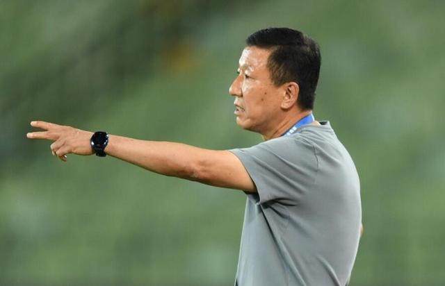 解析崔康熙为何黯然离开？主动担责放弃一年半工资