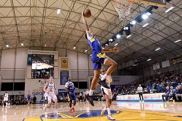 相当可靠的得分手！勇士二队后场新秀的表现真是渐入佳境？