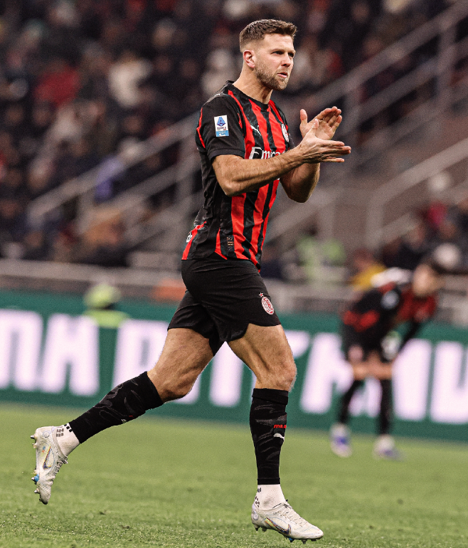 OD体育网站-意甲强行造悬念失败！拉齐奥1-0双杀AC米兰，国米笑纳大礼8分领跑