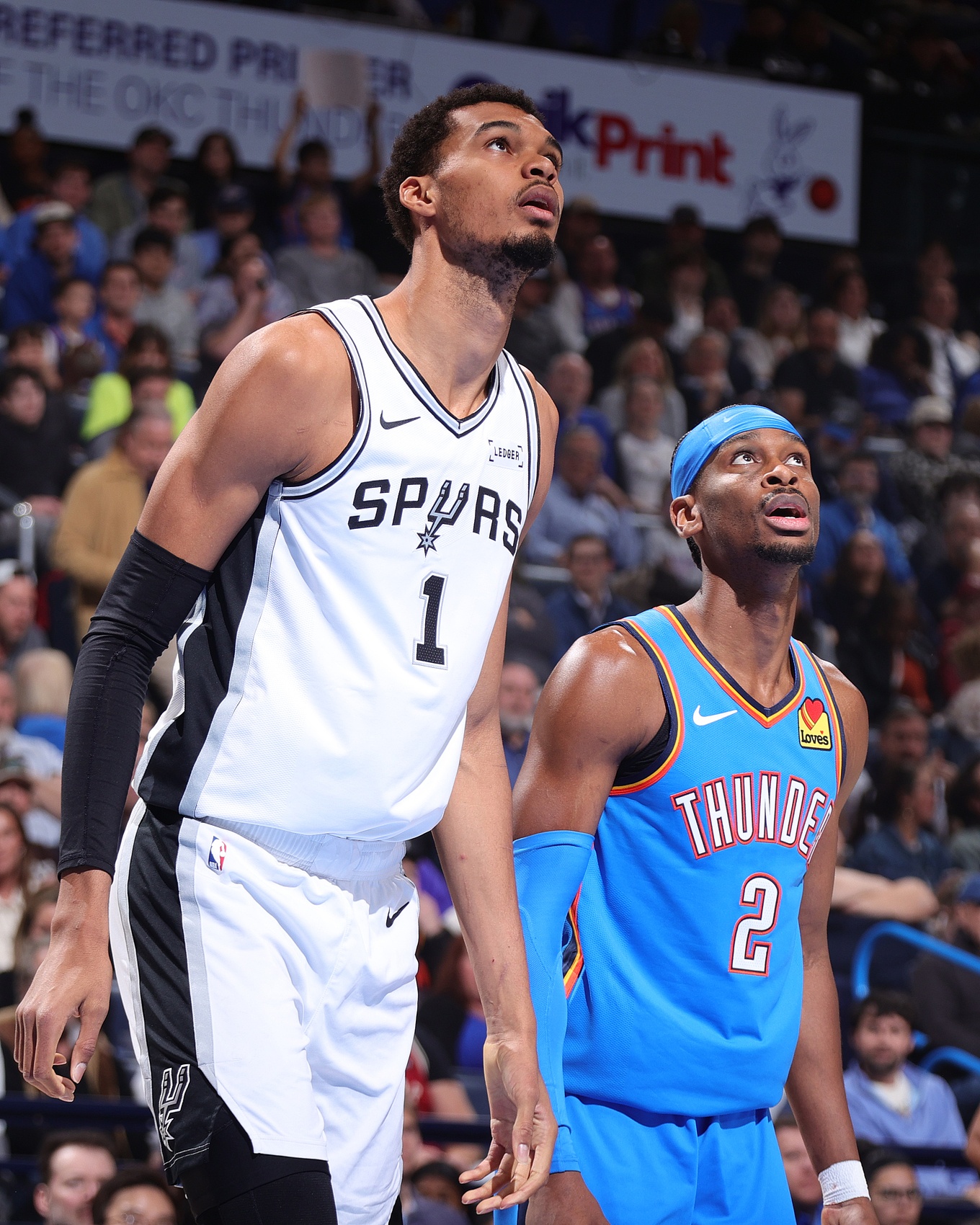 OD体育-收官阶段看点：湖矿狼火争夺三号种子席位 首轮能否迎来雷勇大战